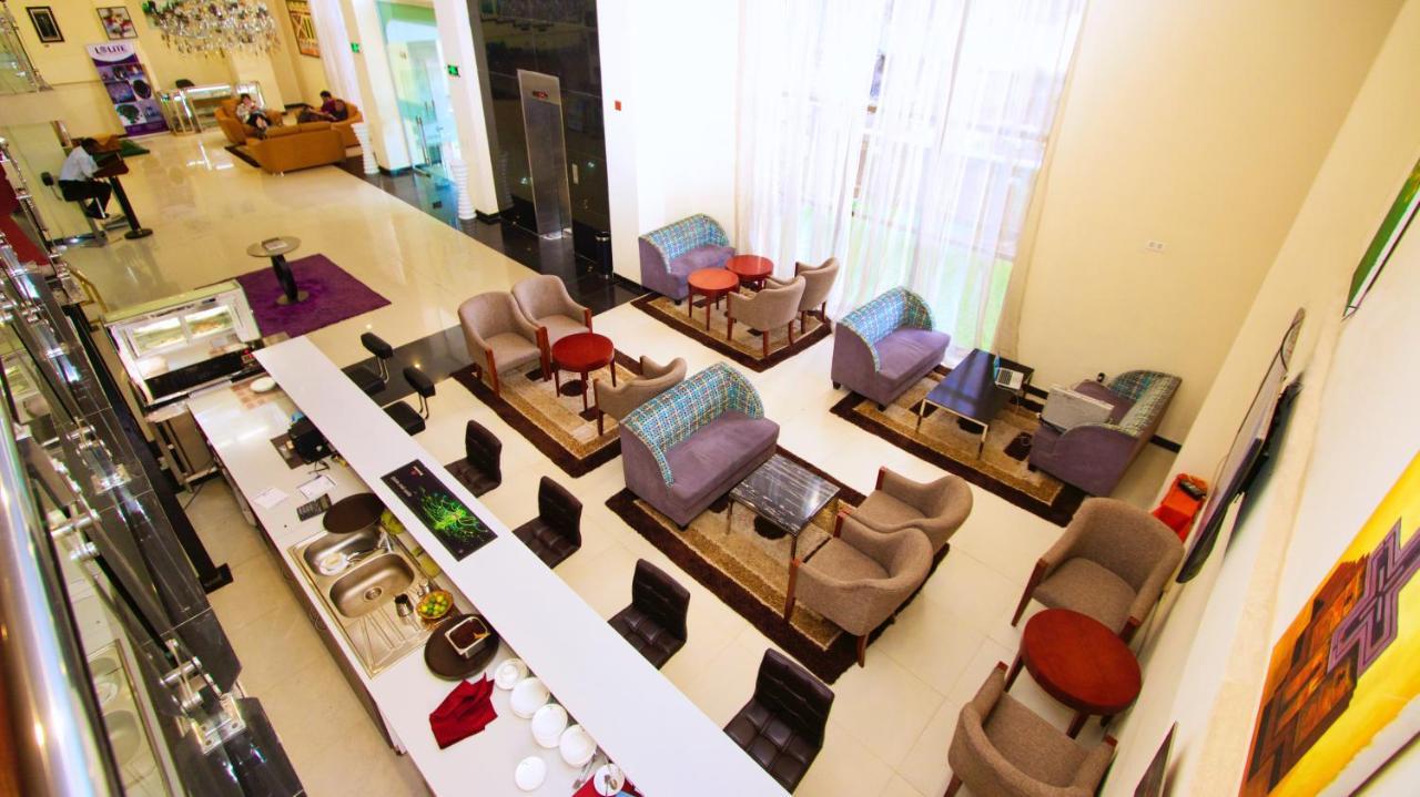 The Mosaic Hotel Addis Ababa Exterior photo