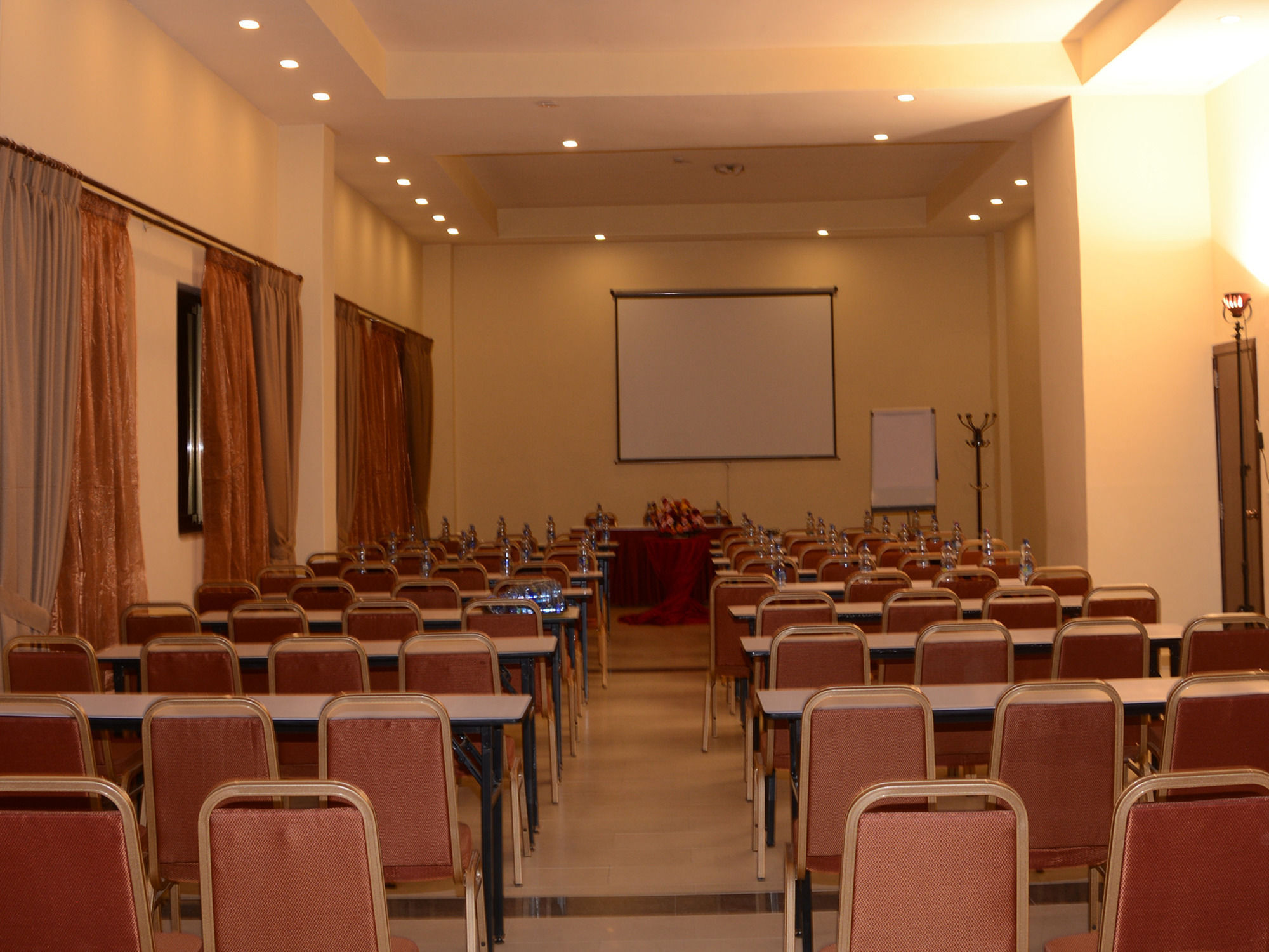 The Mosaic Hotel Addis Ababa Exterior photo